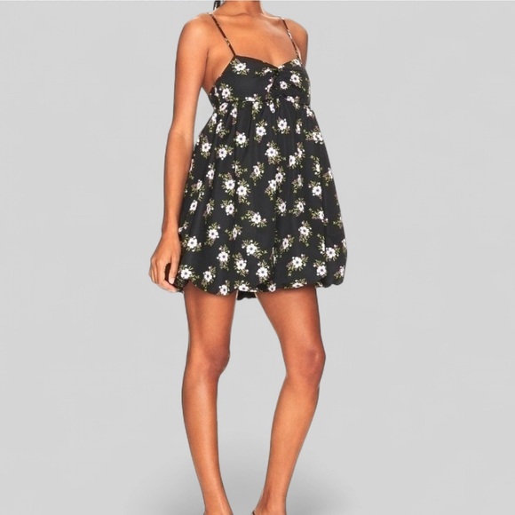Free People-Babydoll Dress-black floral-Small-In a Bubble Style-NWT-retail $128 - Picture 1 of 11